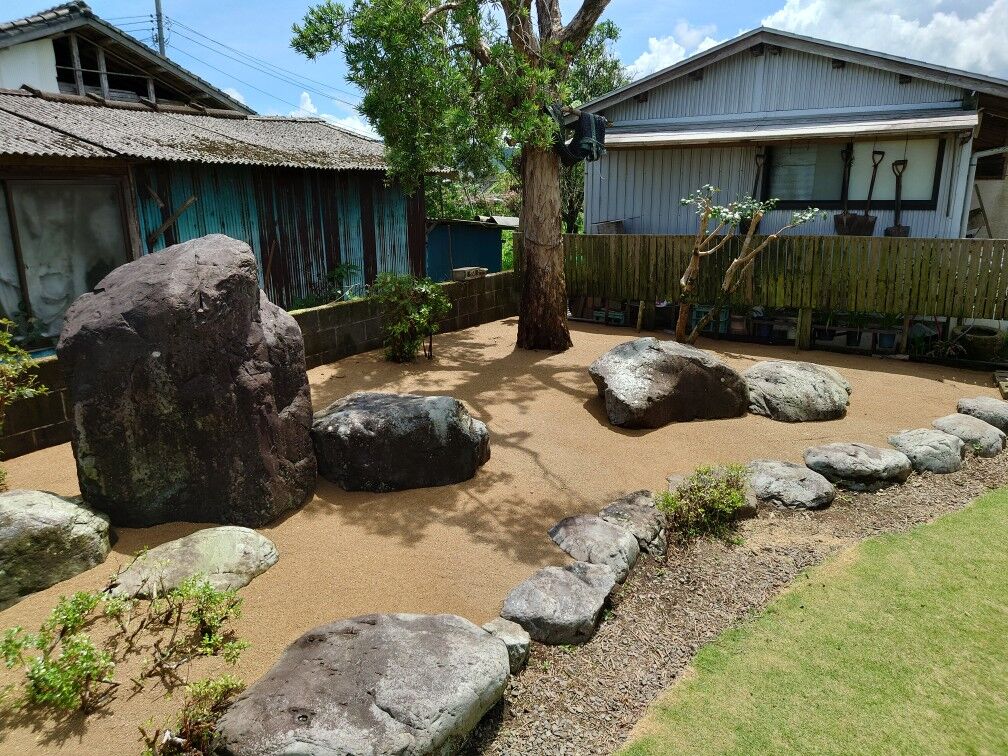曽於市周辺で雑草に困っていませんか？