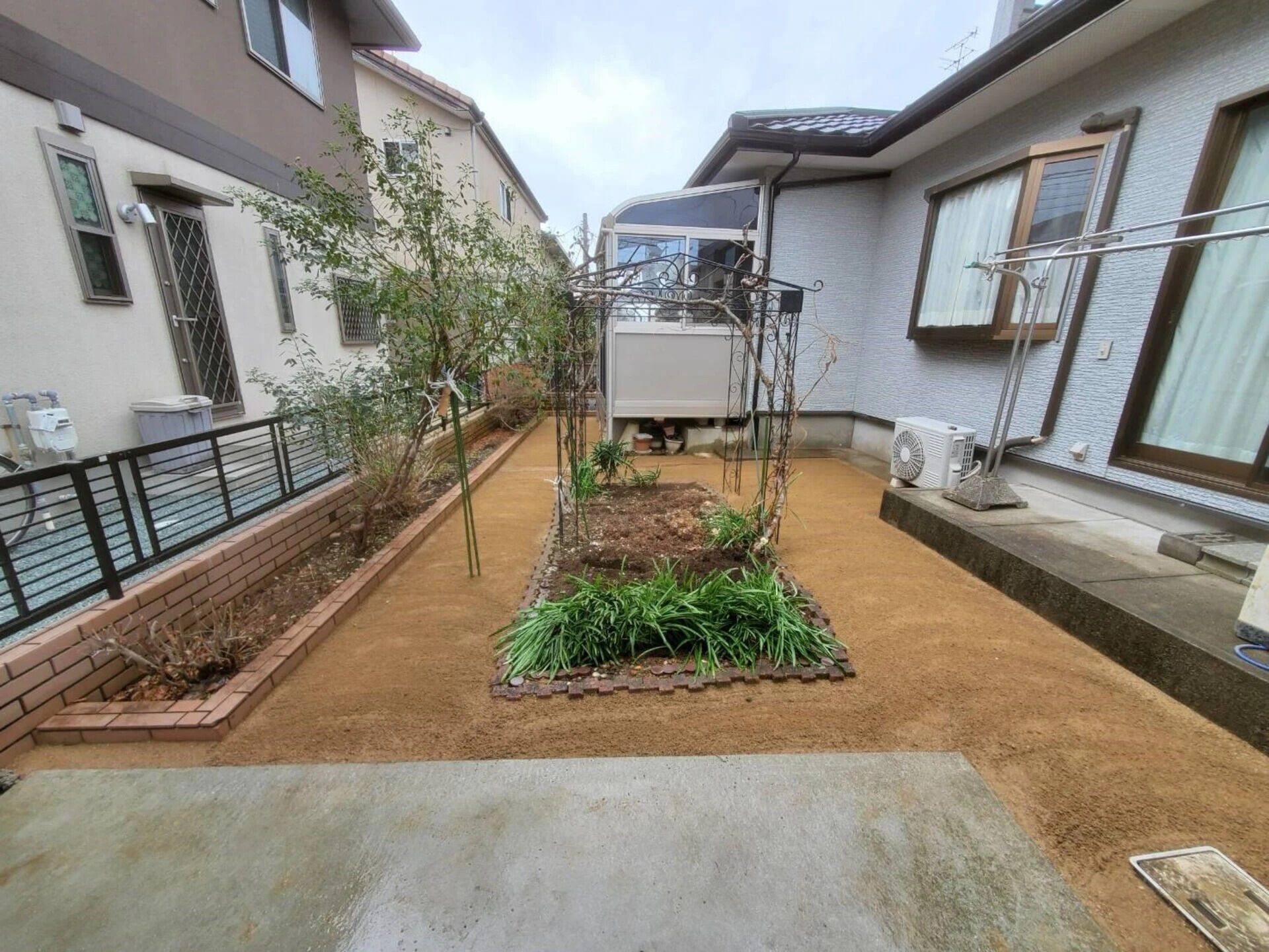 お客様に代わって住宅管理に必要な作業を行います